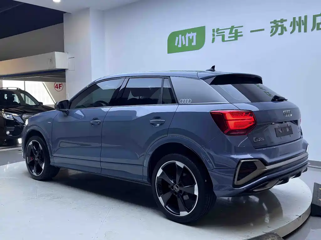 Audi Q2L — миниатюра 4