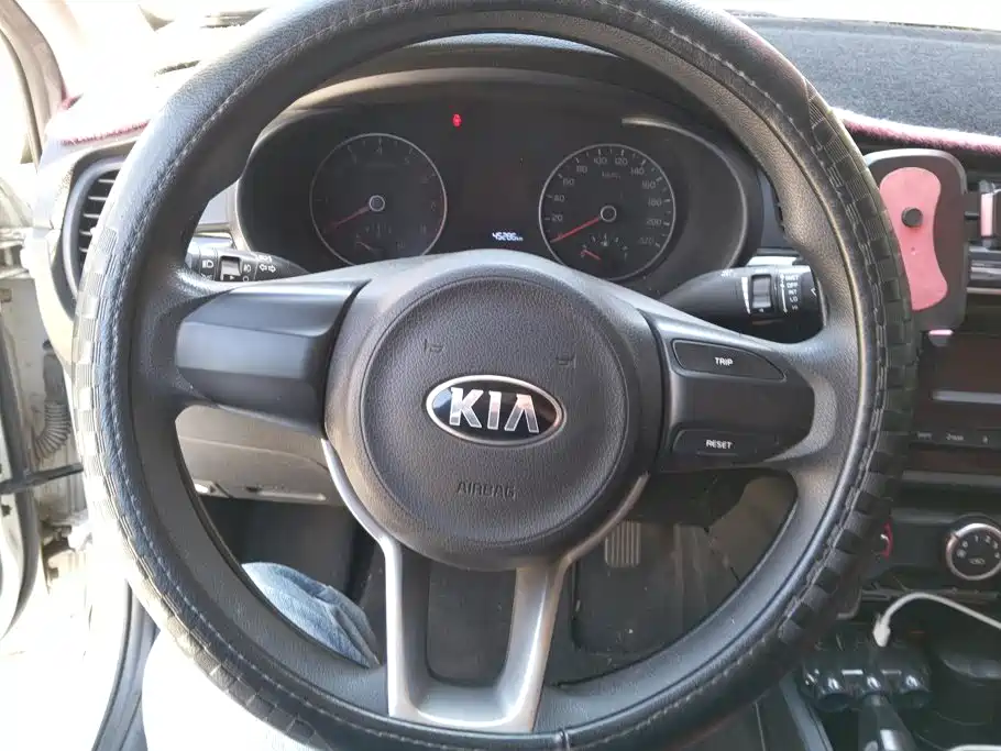 Kia K2 — миниатюра 15