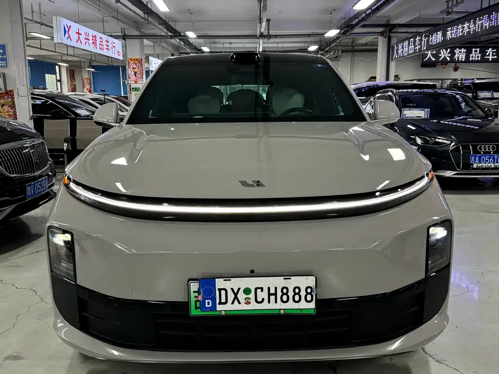 Li Auto IDEAL L6