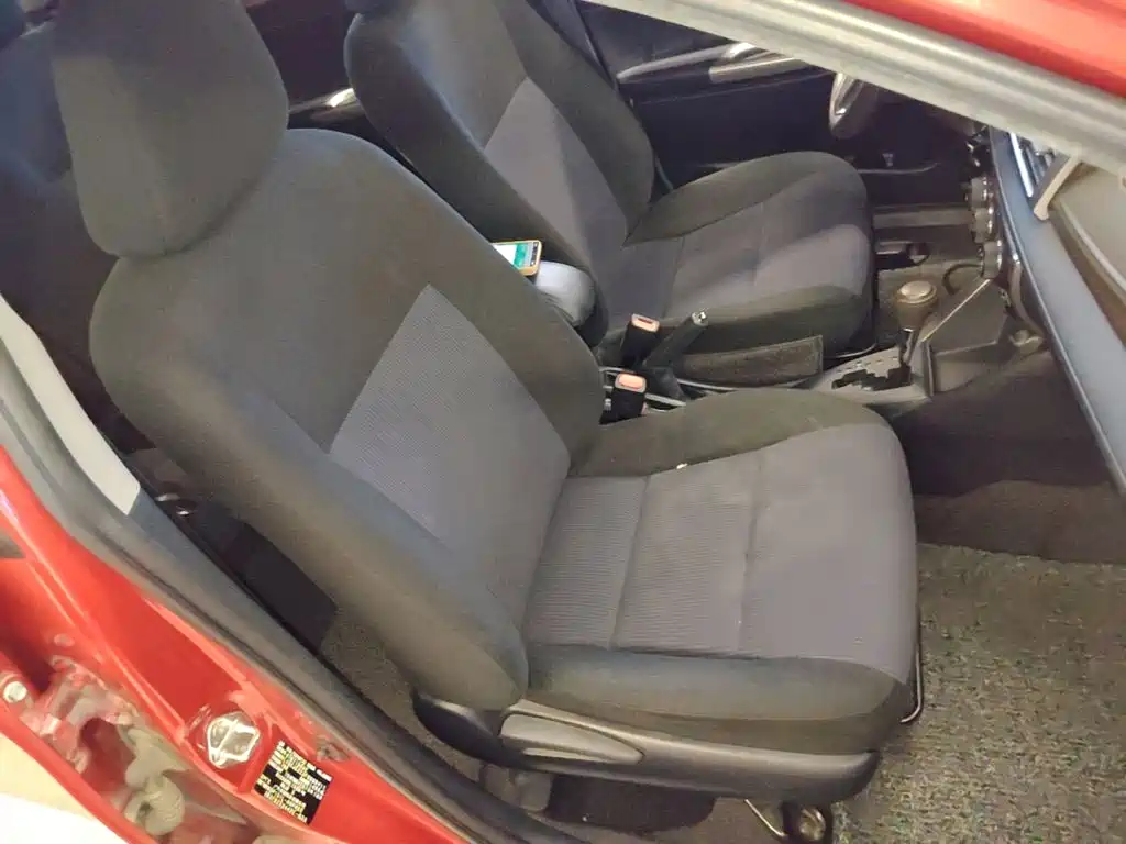 Toyota Yaris L — миниатюра 25