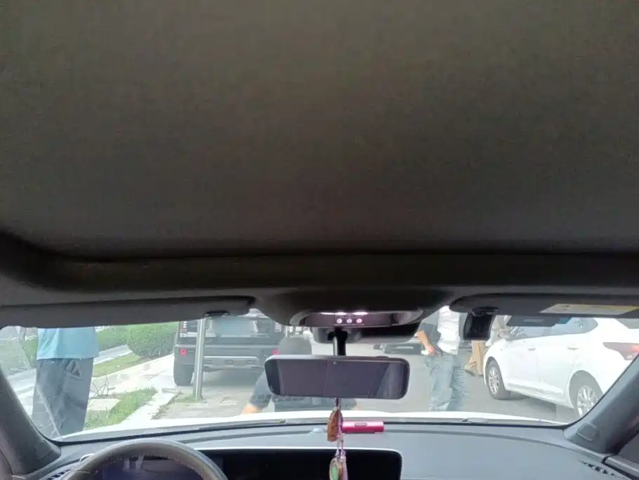 Buick Verano — миниатюра 14