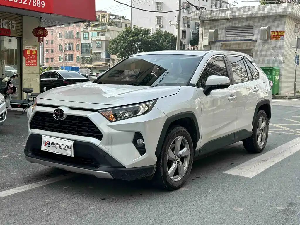 Toyota RAV4 — фотографии объявления, Фото 11