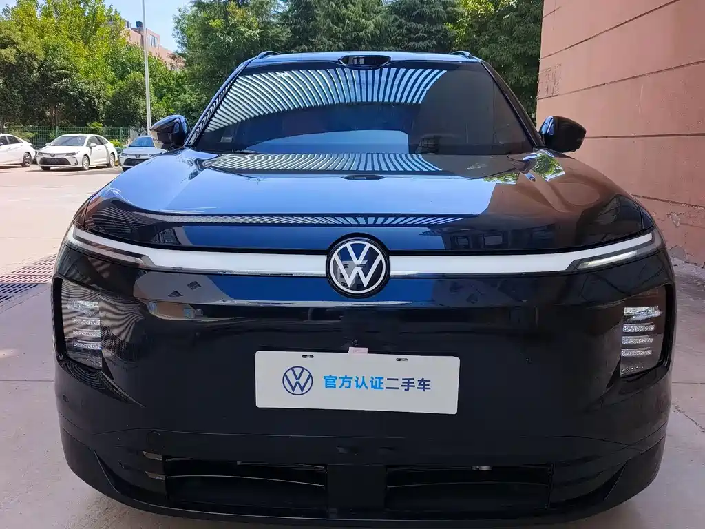 Volkswagen ID.ERA 9X — миниатюра 2