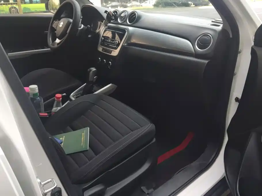 Suzuki Vitara — миниатюра 8