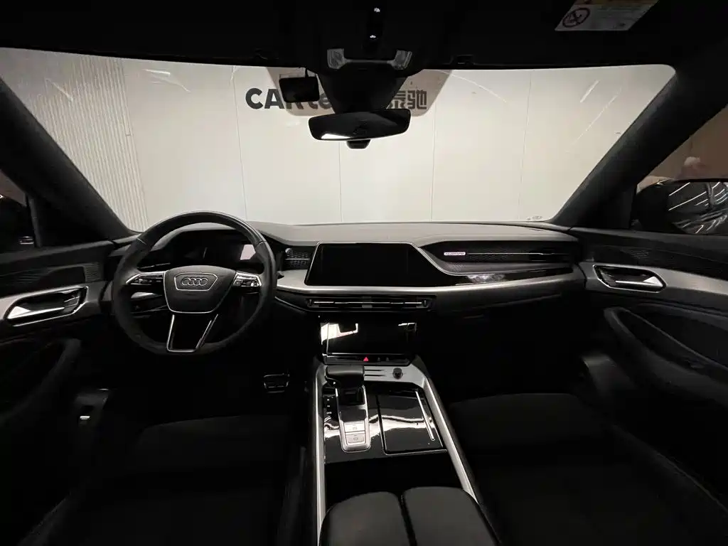 Audi Q6 — миниатюра 12