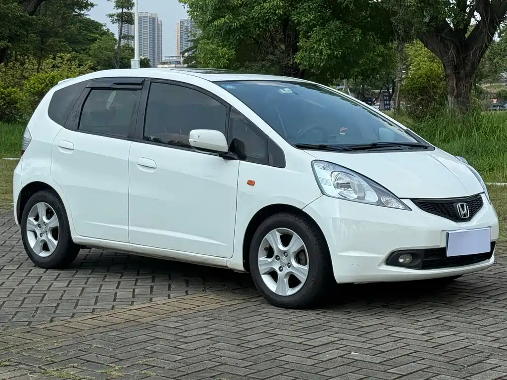 Honda Fit — миниатюра 3