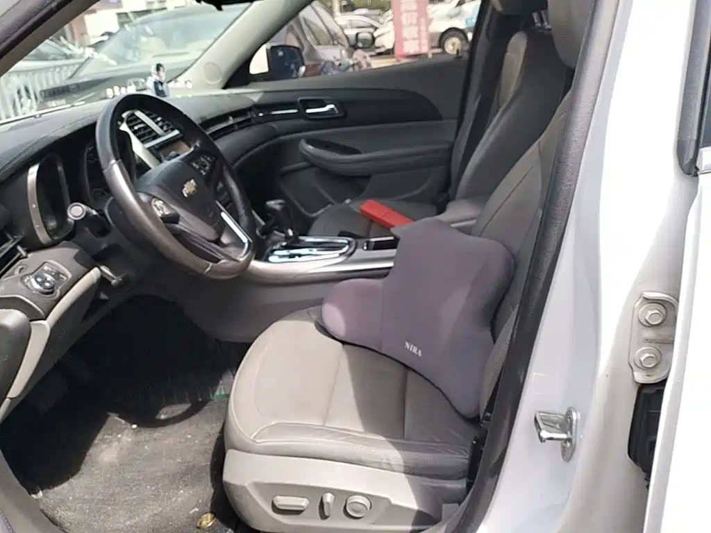 Chevrolet Malibu — миниатюра 15