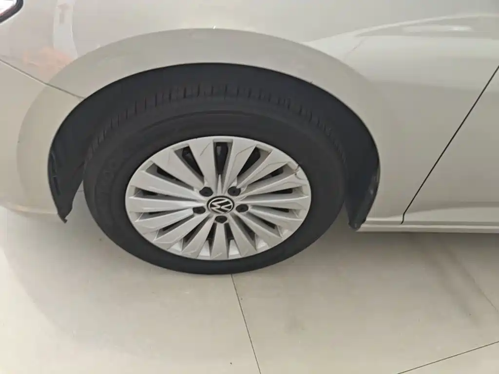 Volkswagen Lavida — миниатюра 23