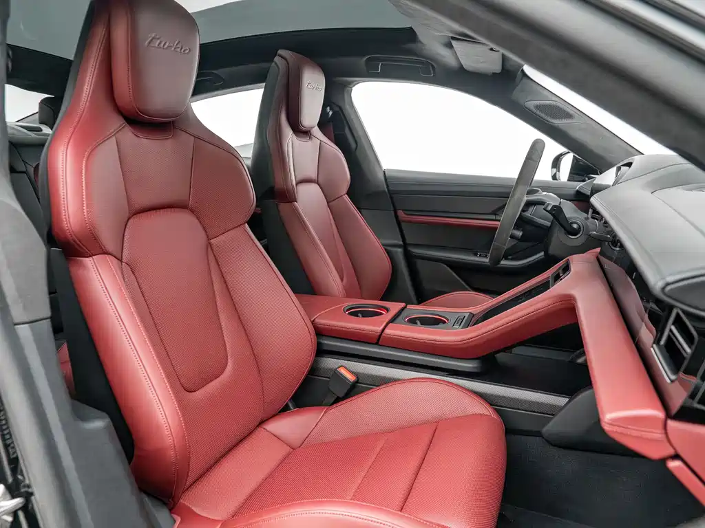 Porsche Taycan — миниатюра 15