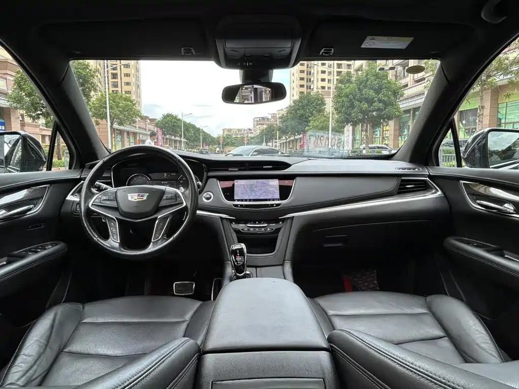 Cadillac XT5 — миниатюра 10