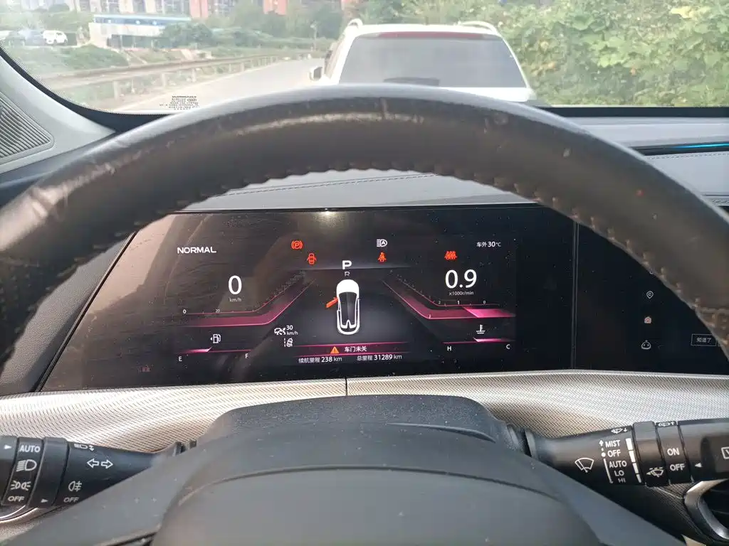 Changan UNI-T — миниатюра 7
