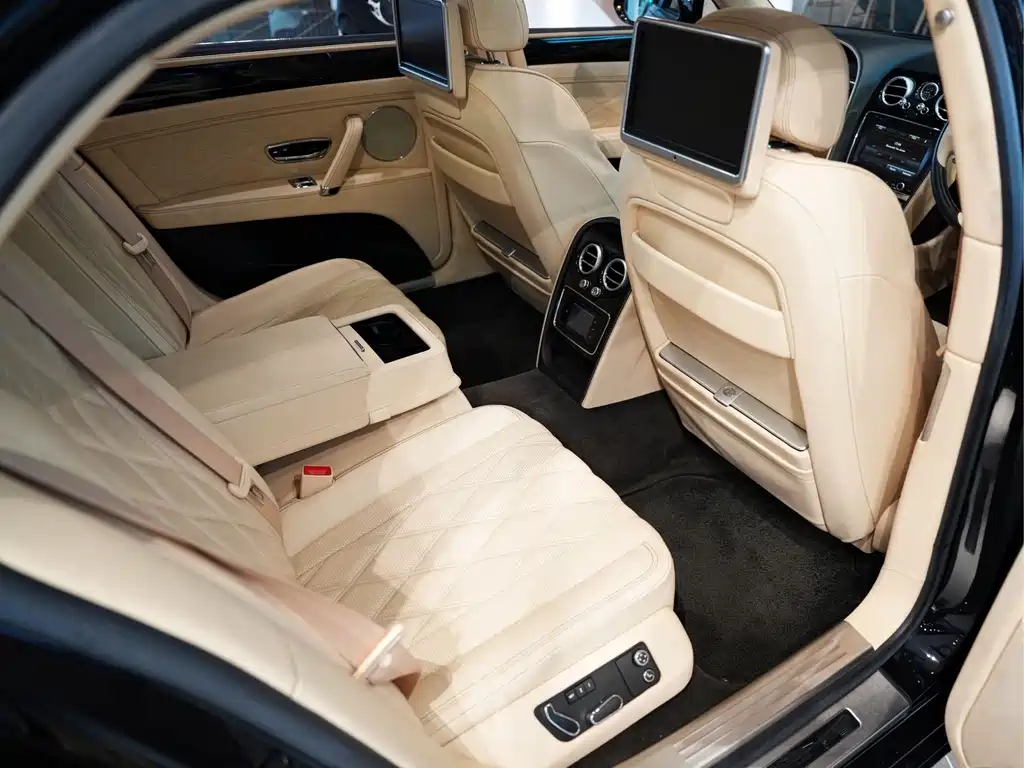 Bentley Flying Spur 2013 6.0T W12 Luxury