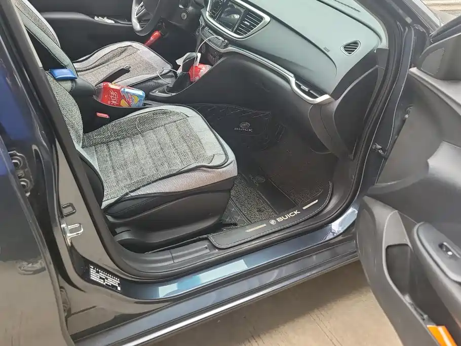 Buick Excelle — миниатюра 8