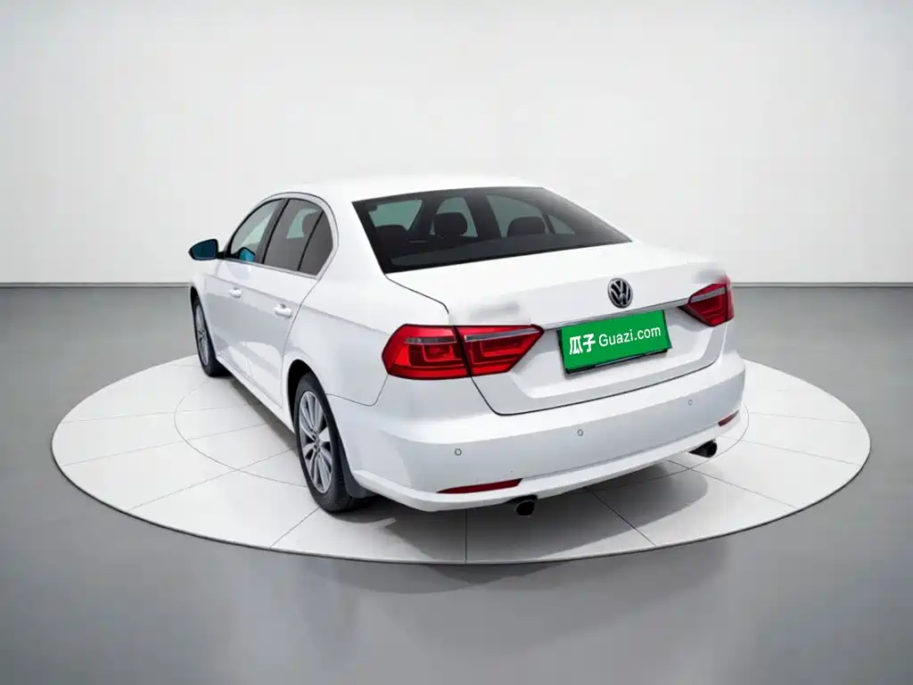 Volkswagen Lavida — миниатюра 4