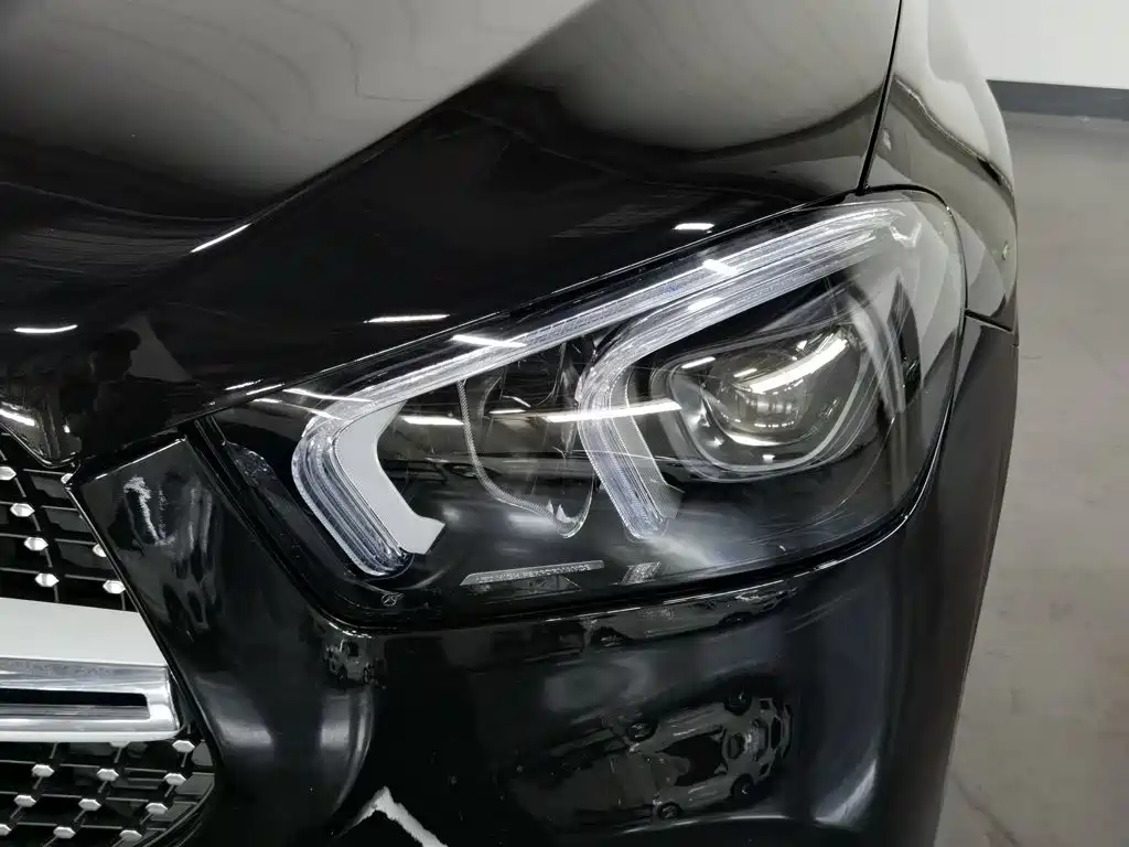 Mercedes-Benz GLE (Import) — миниатюра 7