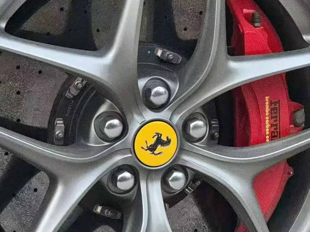 Ferrari F12berlinetta — миниатюра 8