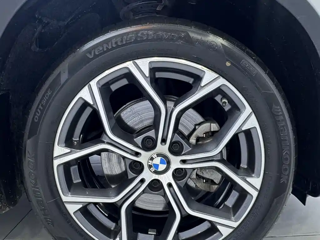 BMW X1 — миниатюра 23