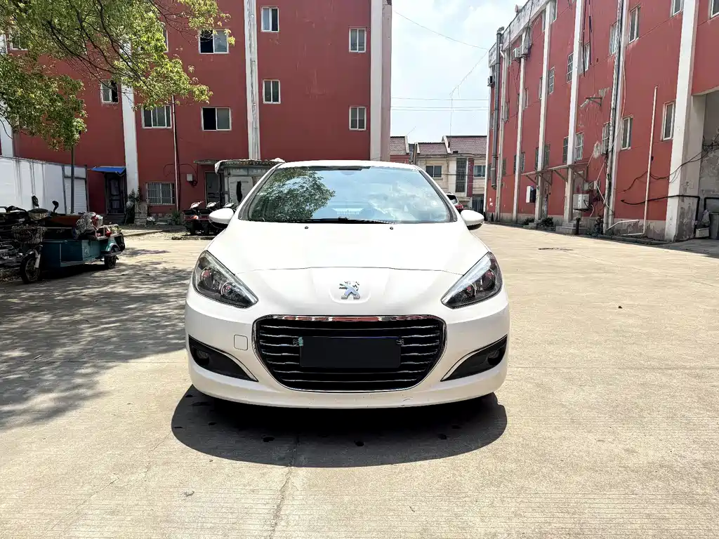 Peugeot 308 — миниатюра 3
