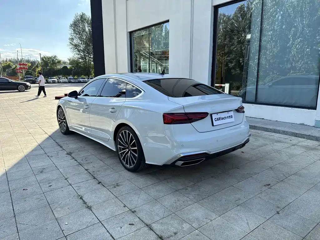 Audi A5 (Import) — миниатюра 6