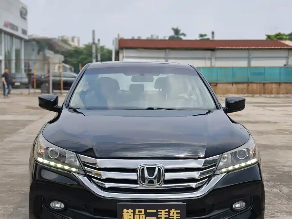 Honda Accord — миниатюра 2