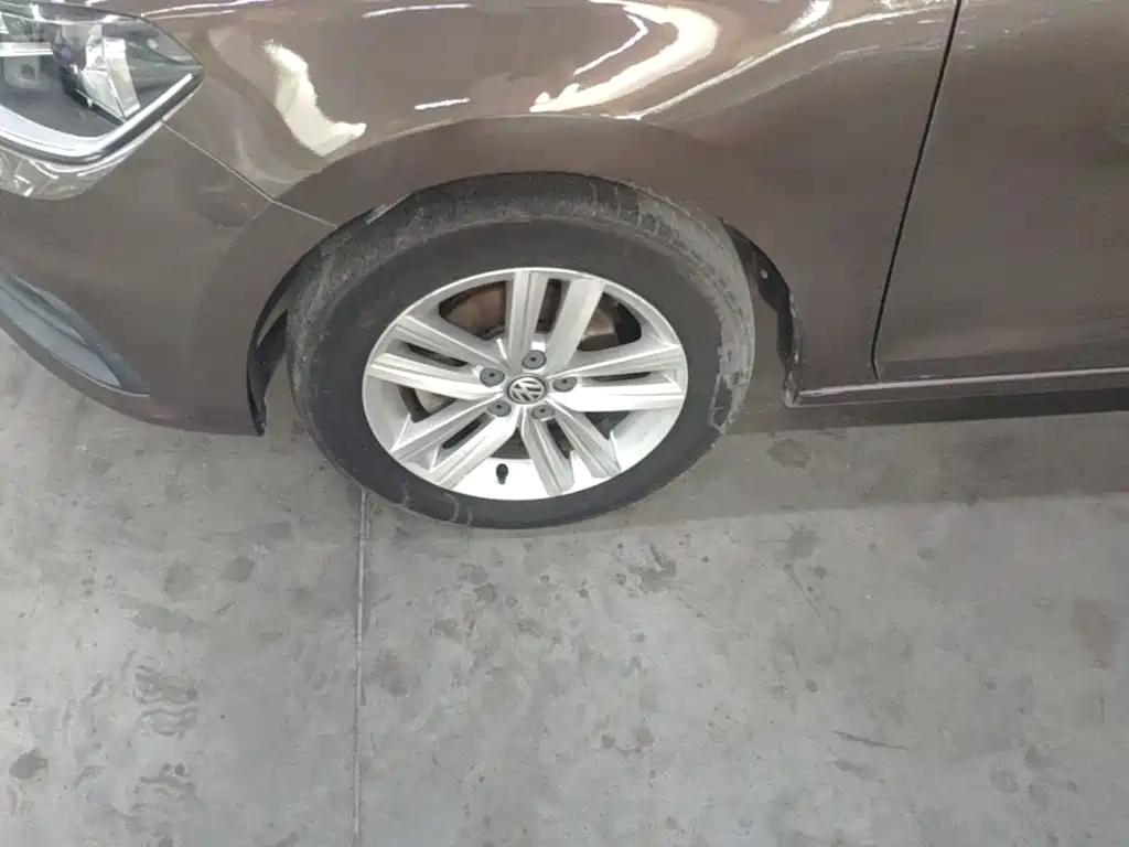 Volkswagen Santana — миниатюра 23