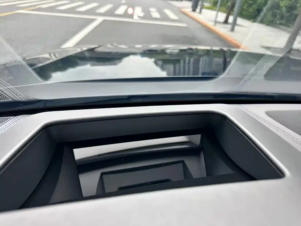 Audi Q8 — миниатюра 18