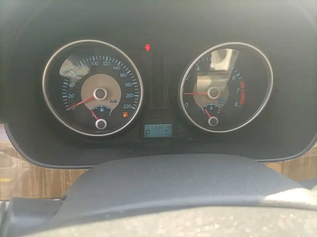 Buick Excelle — миниатюра 12