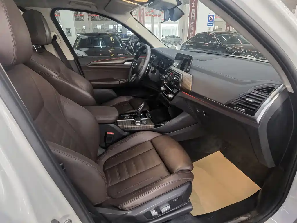 BMW X3 — миниатюра 22