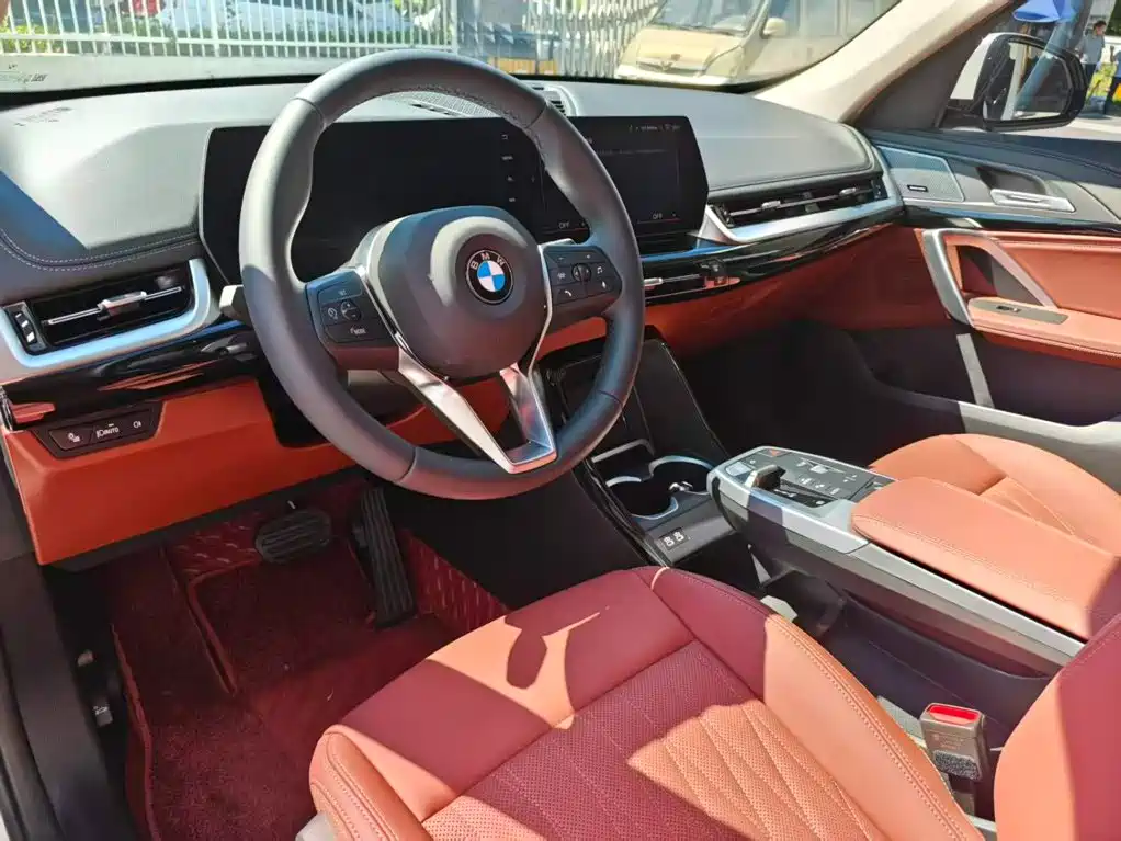 BMW X1 — миниатюра 11