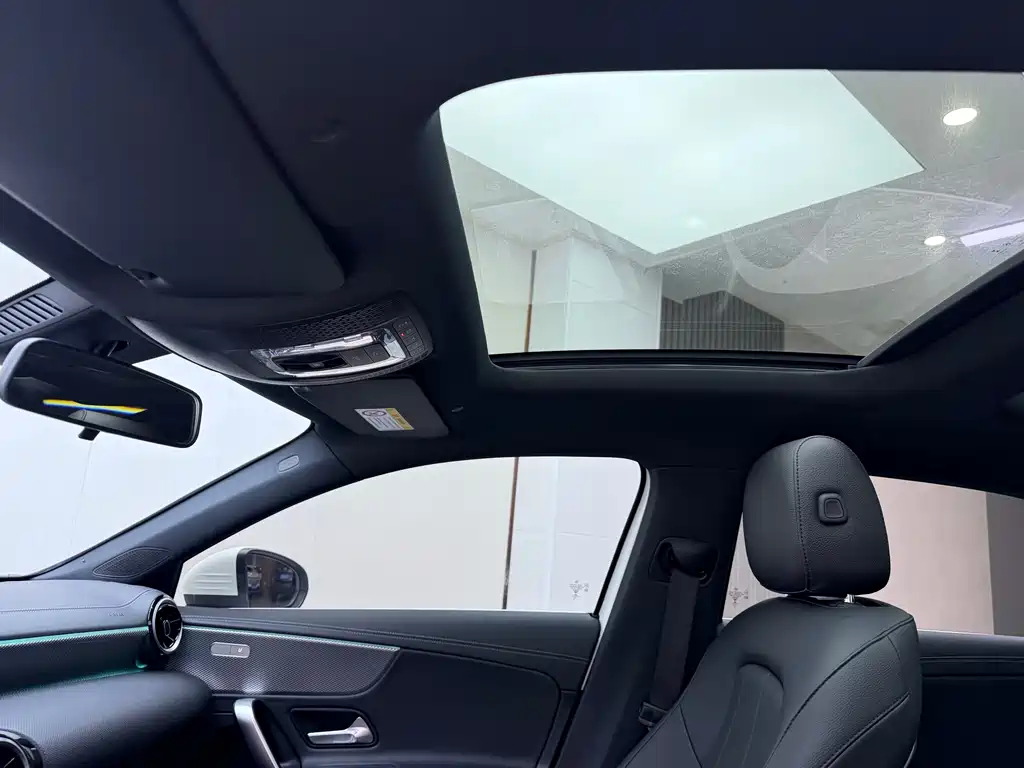 Mercedes-Benz A-Class — миниатюра 14