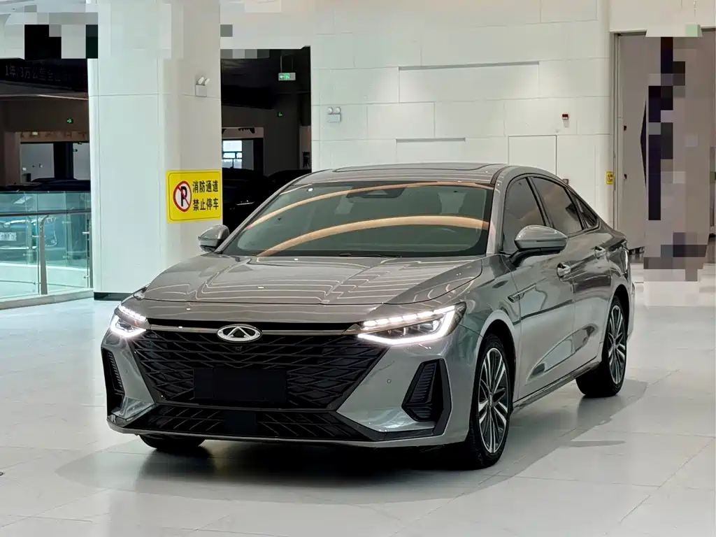 Chery Arrizo 8