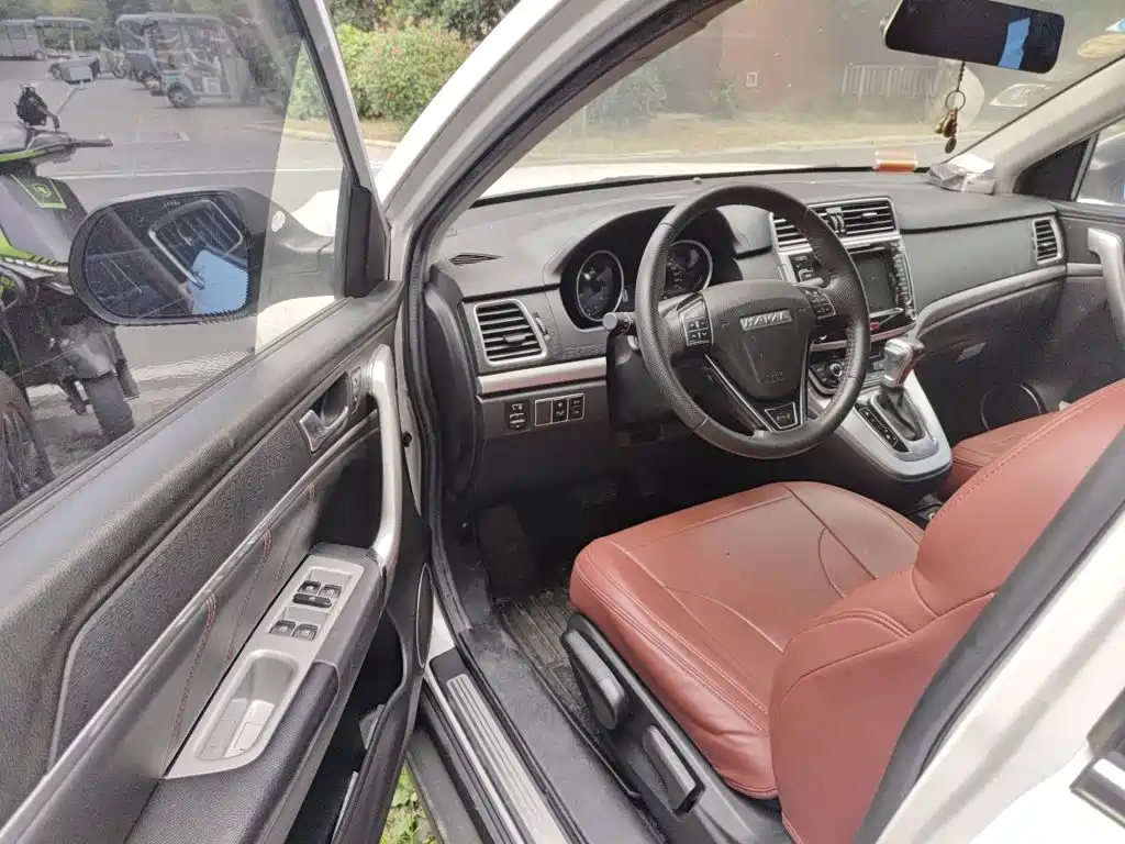 Haval M6 — миниатюра 12