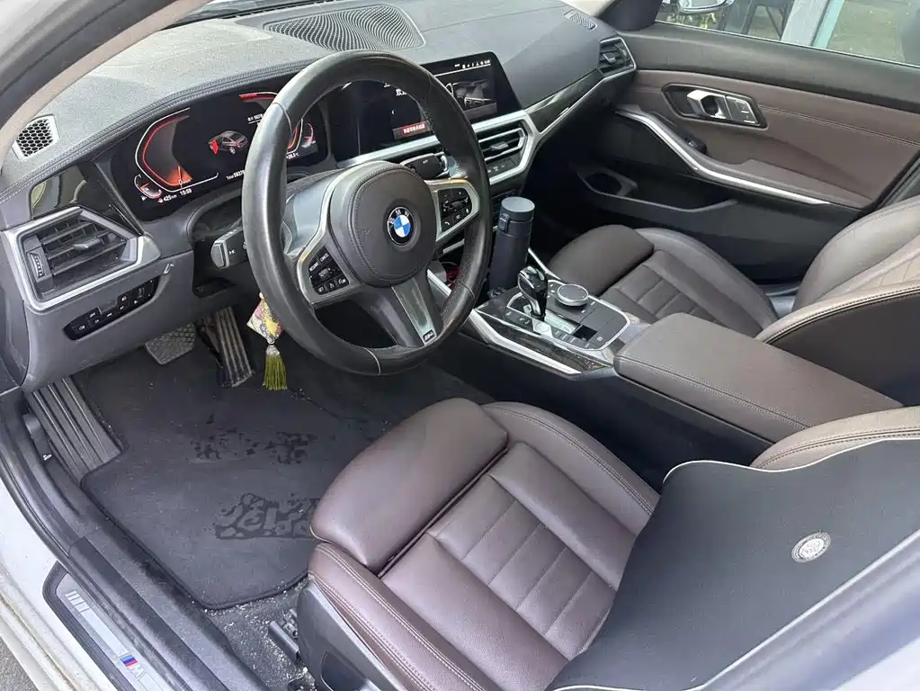 BMW 3 Series — миниатюра 4