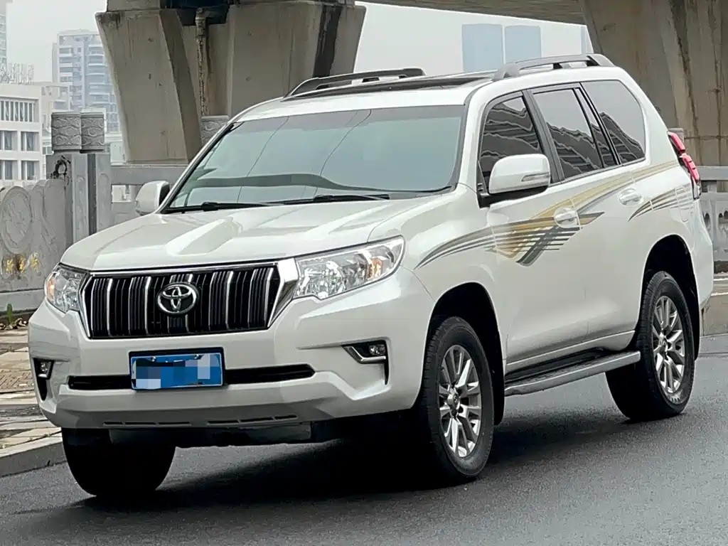 Toyota Prado 2019
