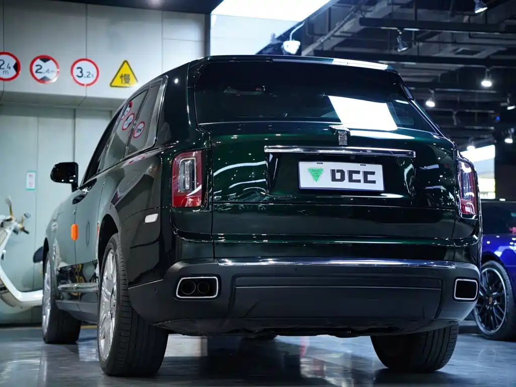 Rolls-Royce Cullinan — миниатюра 22