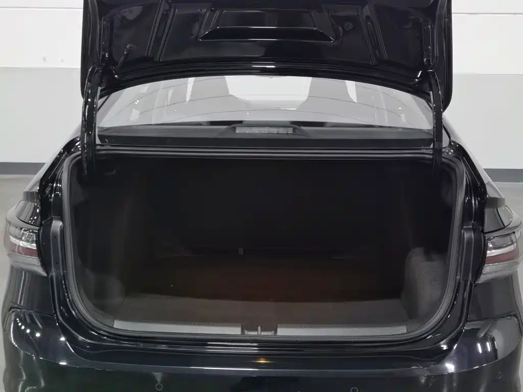 Volkswagen Lavida — миниатюра 16