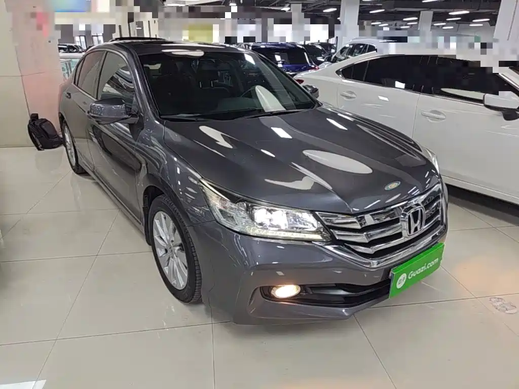 Honda Accord — миниатюра 4