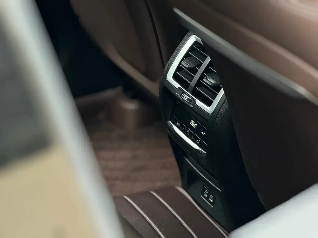 BMW X3 — миниатюра 15