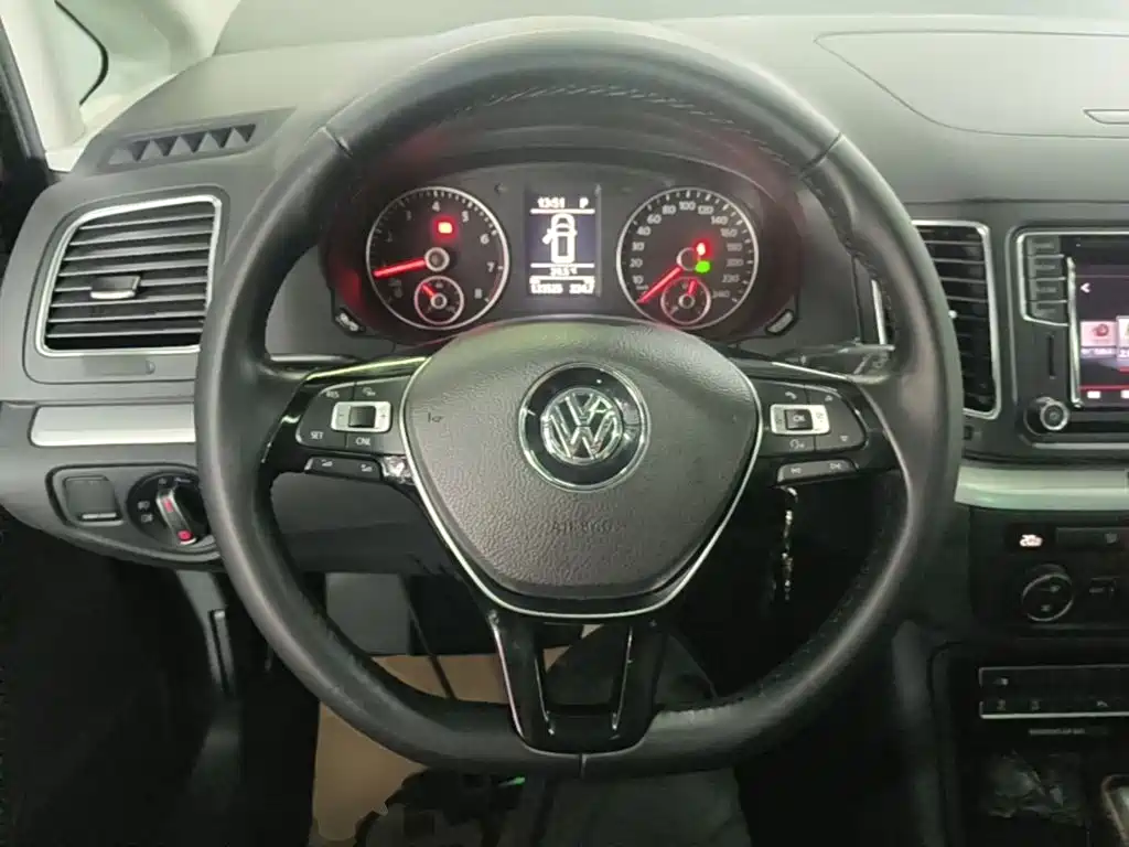 Volkswagen Sharan — миниатюра 11
