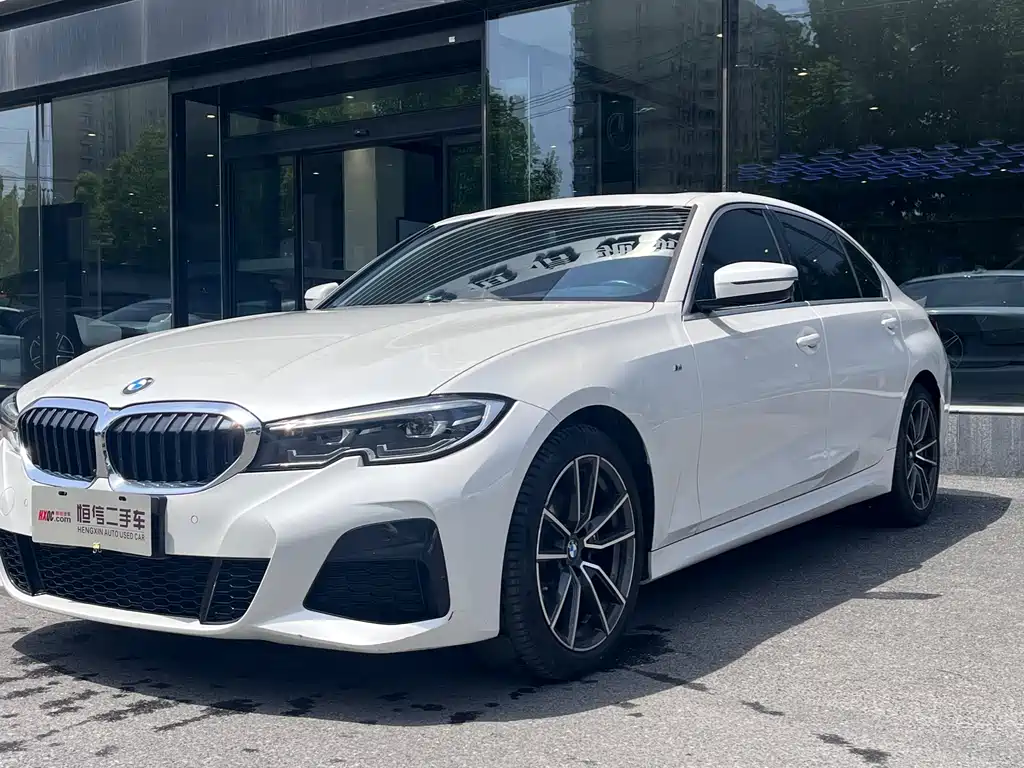 BMW 3 Series 2021