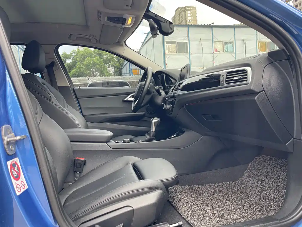BMW 1 Series — миниатюра 9