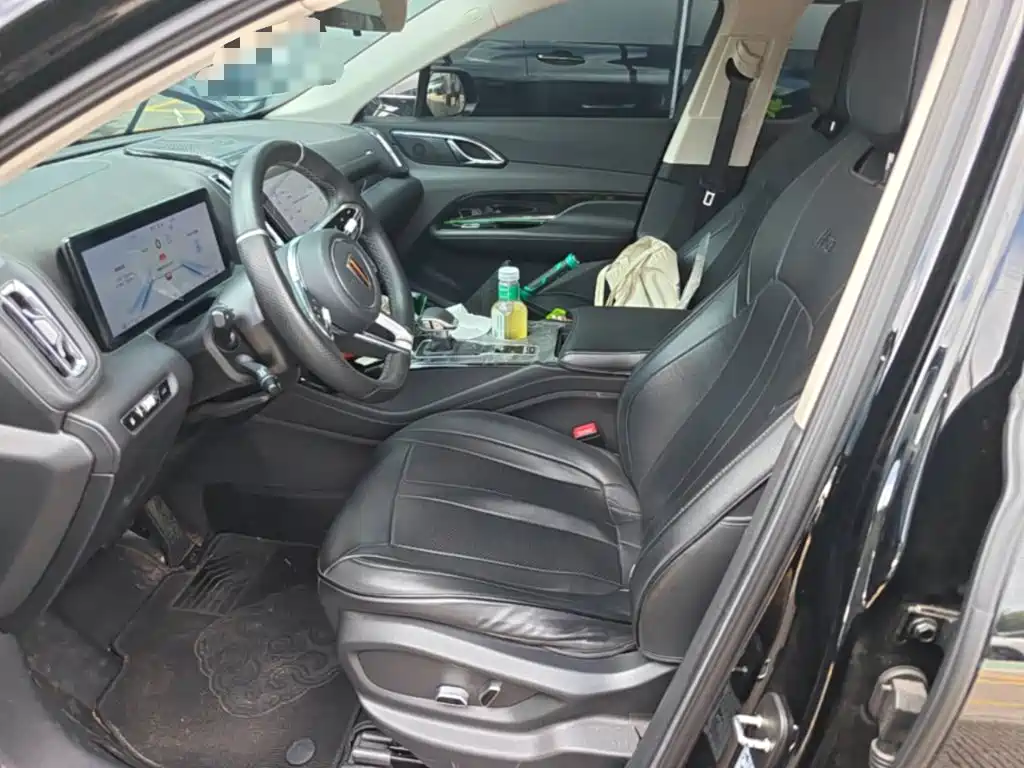 Hongqi Hongqi HS3 PHEV — миниатюра 20