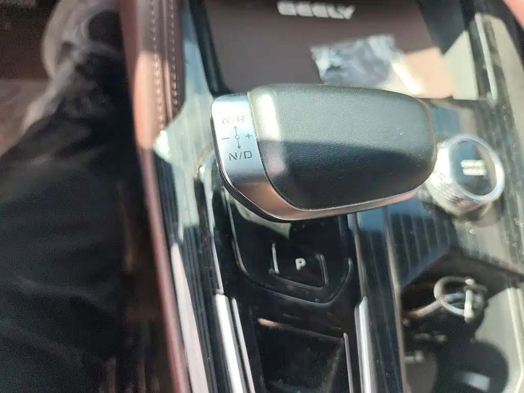Geely Xingyue L — миниатюра 10