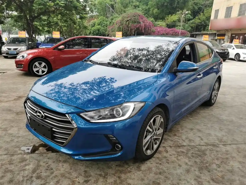 Hyundai Elantra 2019