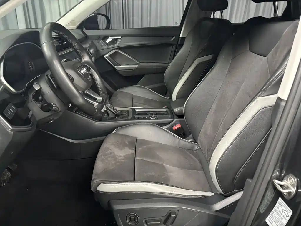 Audi Q3 — миниатюра 8