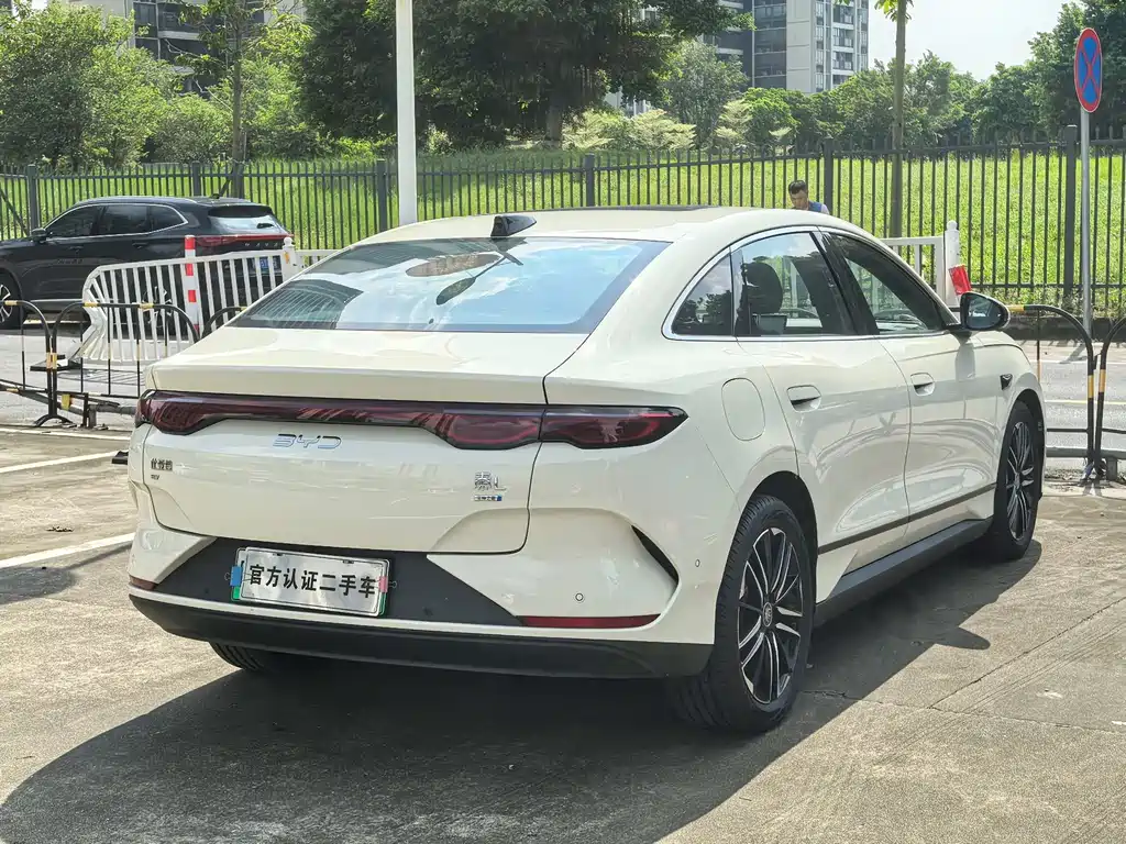 BYD Qin L — миниатюра 16