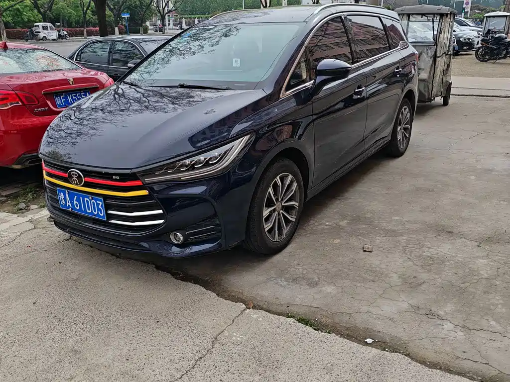 BYD Song MAX MAX 2019 1.5T AT 7 мест VI