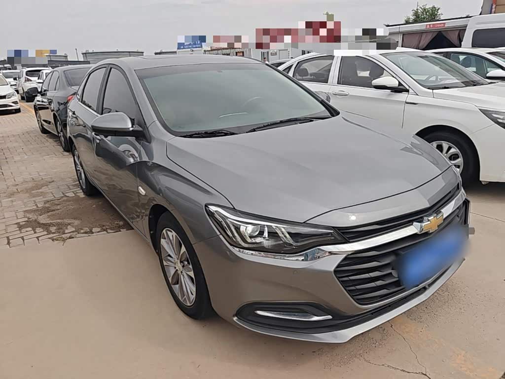 Chevrolet Monza 1.5 л 2022 г. Серебристо-серый, пробег 44800 км