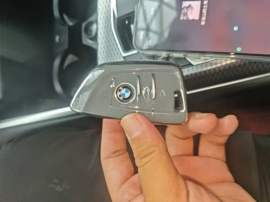 BMW 3 Series — миниатюра 17