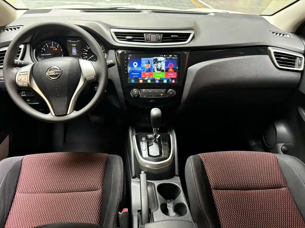 Nissan Qashqai — миниатюра 8